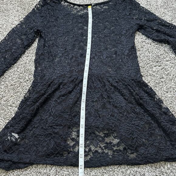 Decree Womens Witchy Black Floral Lace Peplum Top Size L Whimsigoth Dark Fairy - Picture 8 of 8